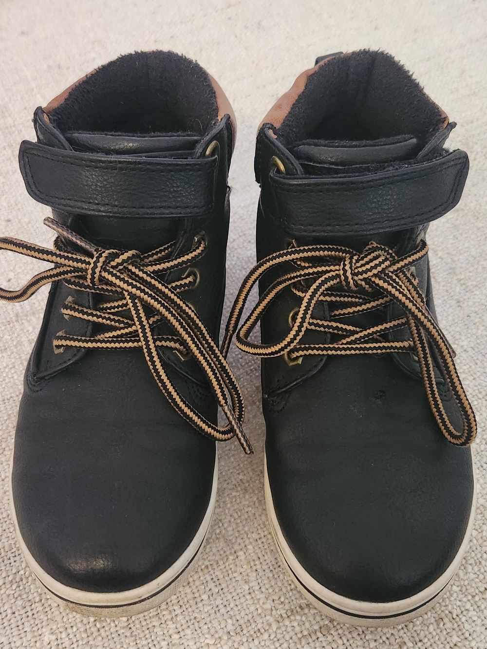 Joe Fresh Black & Tan High Top Sneakers Kids Size 12 - Picture 3 of 9